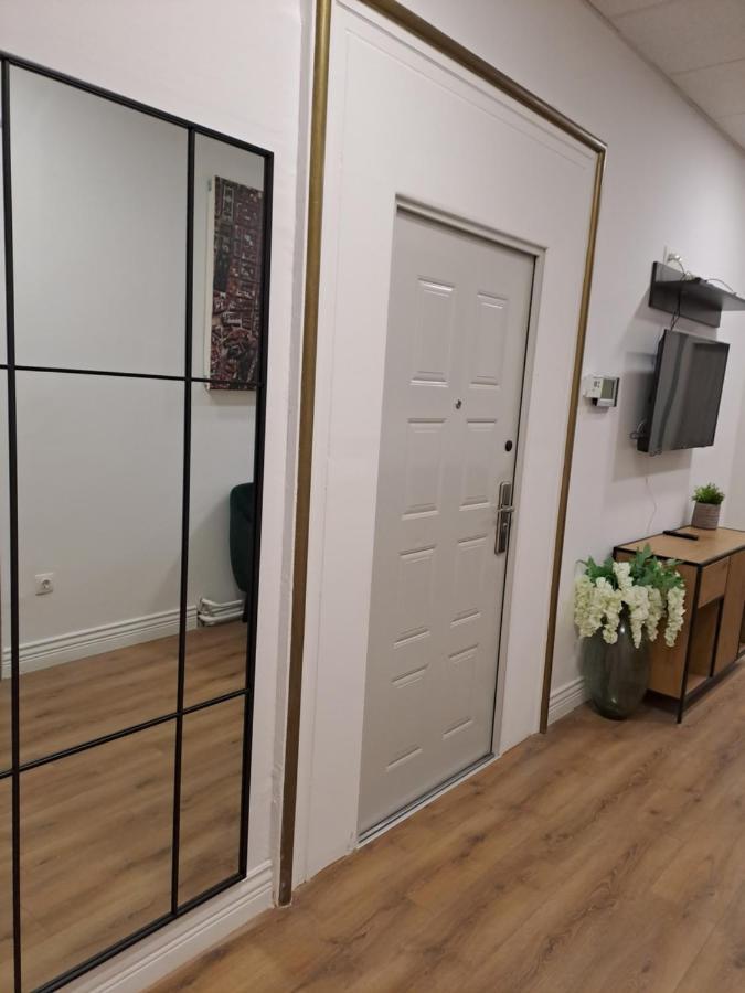 זאגרב Witrina Apartments מראה חיצוני תמונה